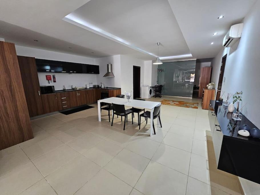 Unique Apartment And Location Birgu Exterior photo